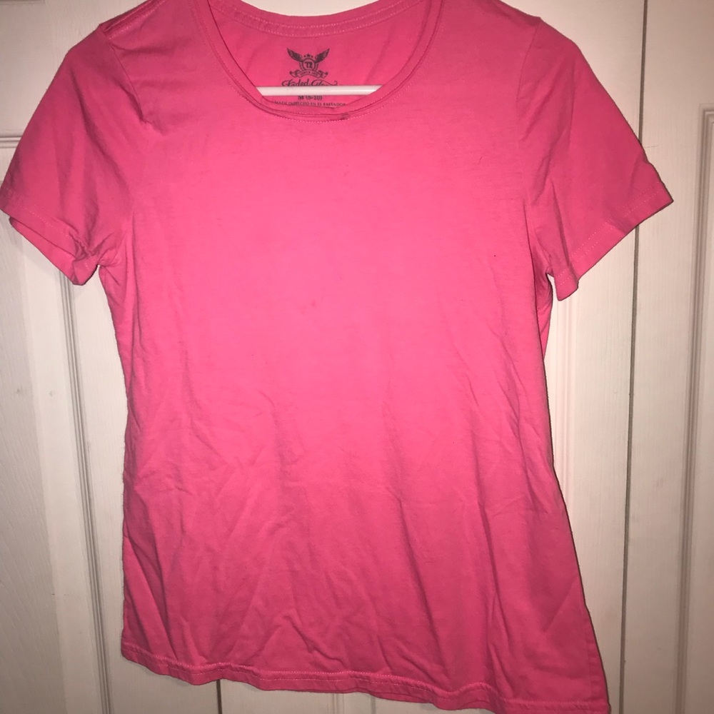 Pink shirt women’s
